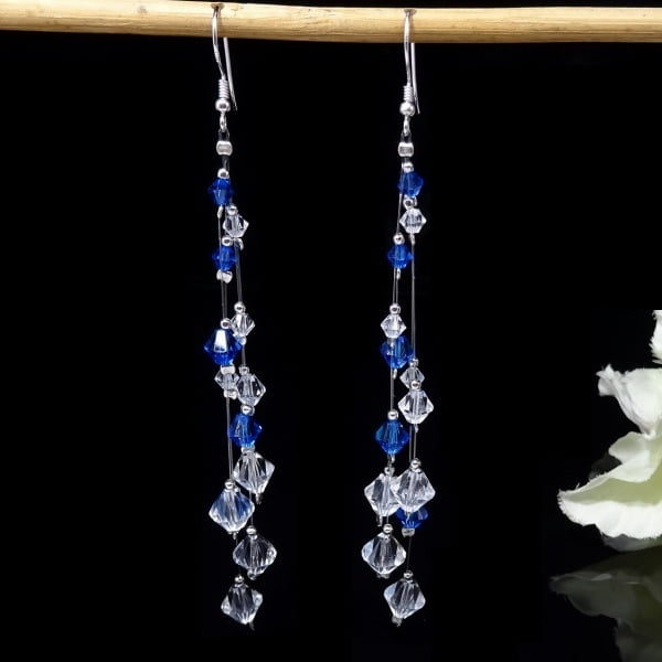 2767-thickbox_default.jpg KOLCZYKI długie z kryształków Precioso z niebieskimi refleksami - obrazek 1