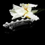 SPINKA do włosów z kryształkami Precioso, perełkami i srebrnymi koralikami - obrazek 3