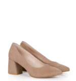 CLARA - Beżowe czółenka na grubym słupku - obrazek 4