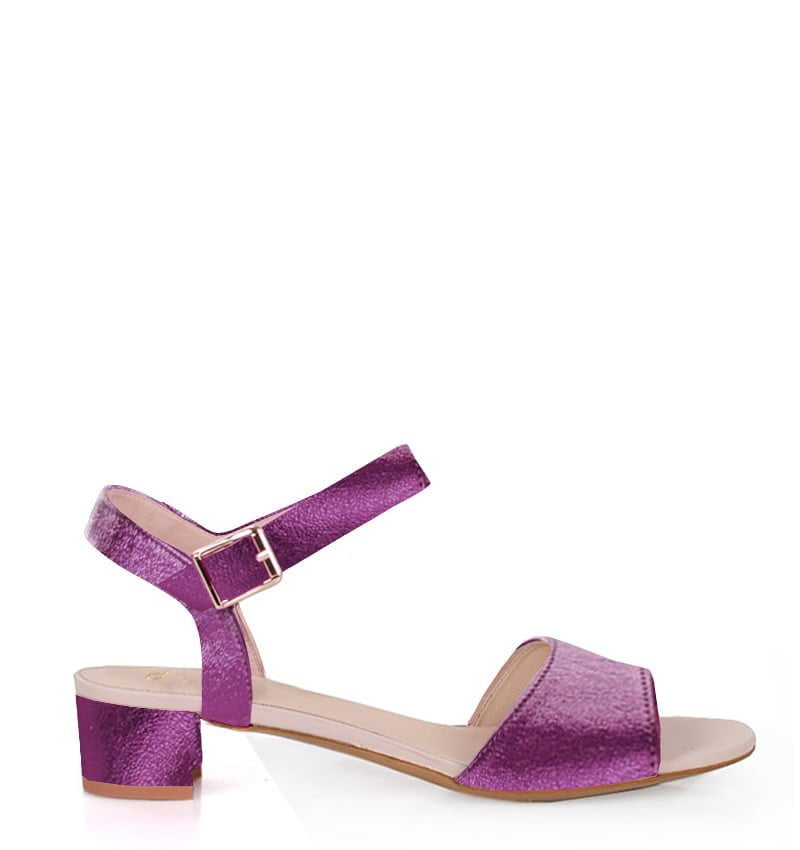 Estera-fioletmetal.jpg ESTERA - różowe błyszczące sandałki na niskim obcasie - obrazek 1