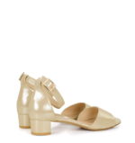 GINA - złote sandałki na niskim obcasie - obrazek 4