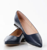 KORA - Ciemno granatowe baleriny licowa skóra na płaskim obcasie - obrazek 6