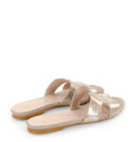 MELANIE - Złote klapki na płaskim obcasie - obrazek 3