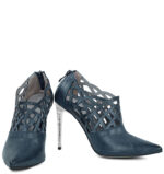 AMELIA - Granatowe botki do kostki na szpilce (ażurowe) - obrazek 5