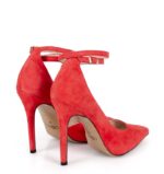 DENISE - Czerwone zamszowe szpilki z paskiem - obrazek 4