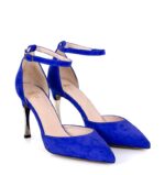 DOREEN - Niebieskie zamszowe szpilki z paskiem - obrazek 4