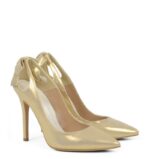 EVIE - Złote szpiki z satynowanej skóry z kokardą - obrazek 2