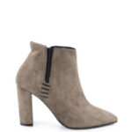 FRANCES- krótkie botki beżowe na słupku