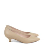 JESSICA - Beżowe niskie szpilki z licowej skóry