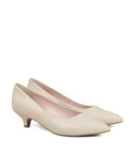 JESSICA - Jasne beżowe szpilka na niskim obcasie z matowej skóry - obrazek 2