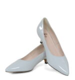 JESSICA - Szare szpilki niski obcas z lakierowanej skóry - obrazek 4