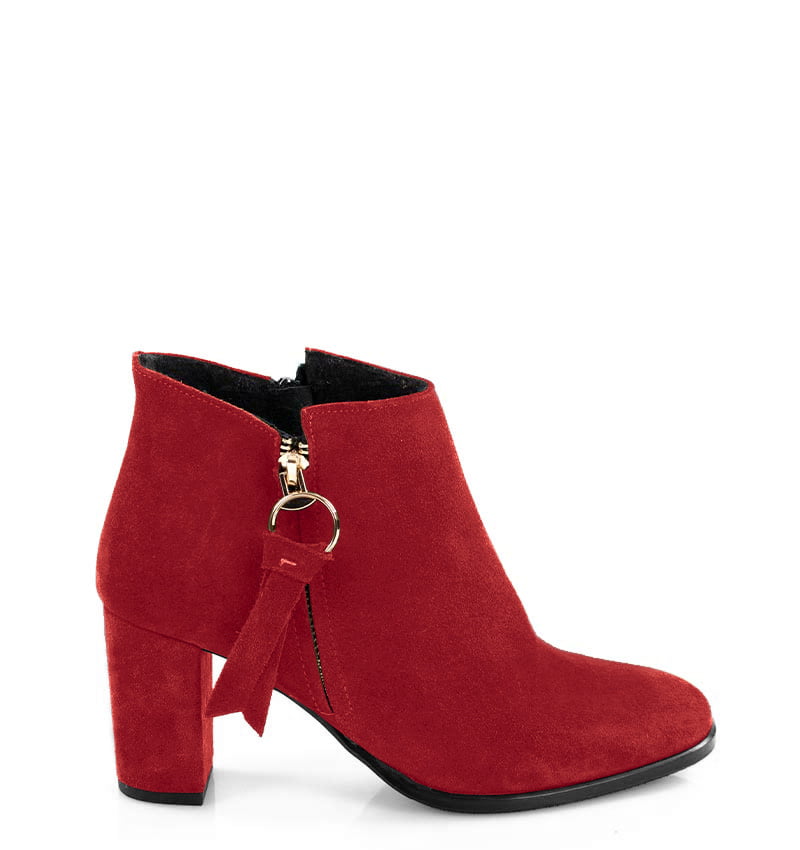 judith-czerwony-zamsz.jpg JUDITH - krótkie botki czerwone na słupku - obrazek 1