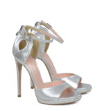 MIA - Srebrne sandały na platformie szpilki z licowej skóry - obrazek 2