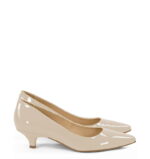 MICHELLE - Beżowe szpilka na niskim obcasie z lakierowanej skóry