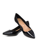 MICHELLE - Czarne niskie szpilki z lakierowanej skóry - obrazek 4