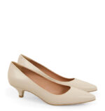 MICHELLE - Beżowe jasne szpilki na niskim obcasie z licowej skóry - obrazek 2