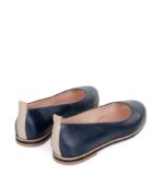 NIKA - Granatowe baleriny z beżową lamówką na podeszwie - obrazek 3