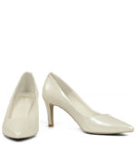 RIKO - Ecru czółenka na szpilce z perłowej lakierowanej skóry - obrazek 5