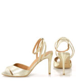 CAROLYN - Złote sandały na szpilce z odkrytą piętą - obrazek 5