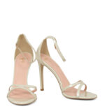 SOPHIA - Sandały ecru na szpilce z lakierowanej skóry - obrazek 5