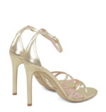 SOPHIA - Złote sandały na szpilce z licowej skóry - obrazek 3