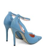 TESS - Szpilki niebieskie z licowej skóry z paskiem i wycięciami - obrazek 3