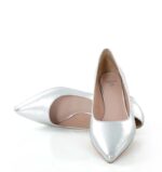 WERONICA - Srebrne czółenka na niskim obcasie z licowej skóry - obrazek 4